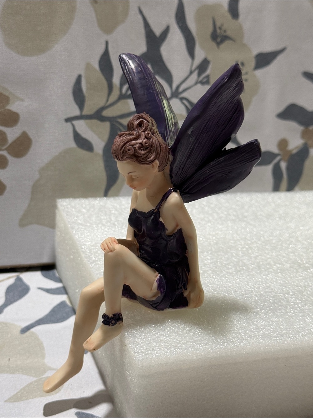 Purple Fairy Figurine NWT - Picture 3 of 5